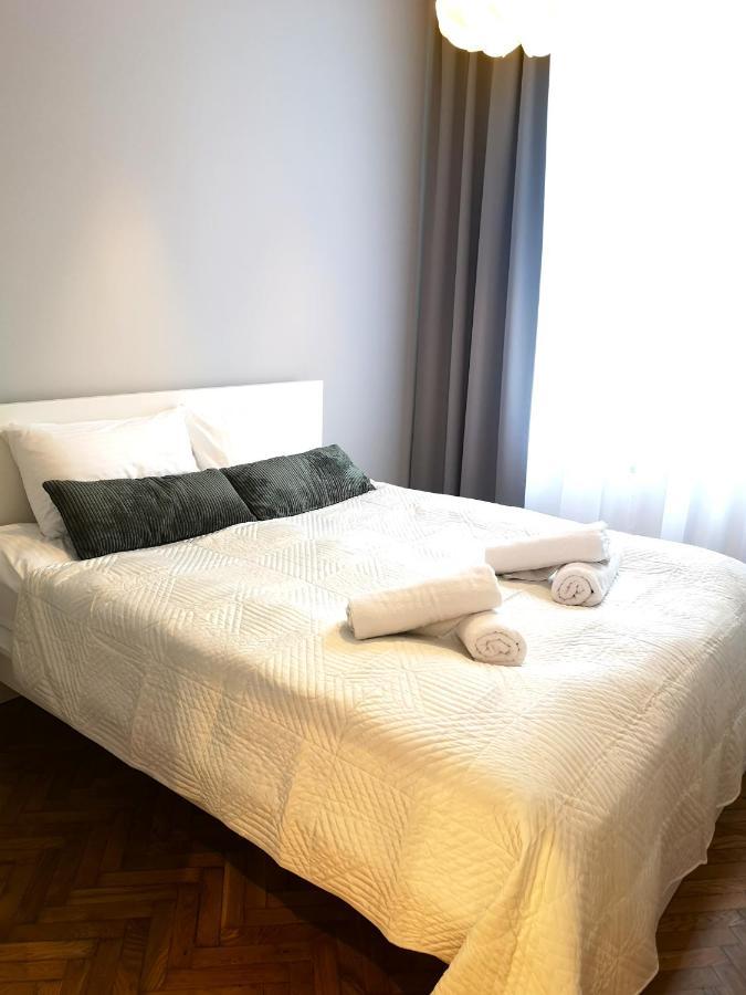 Chill Old Town & Wawel Hill By Vistula River - By Homelike Apartment Krakow