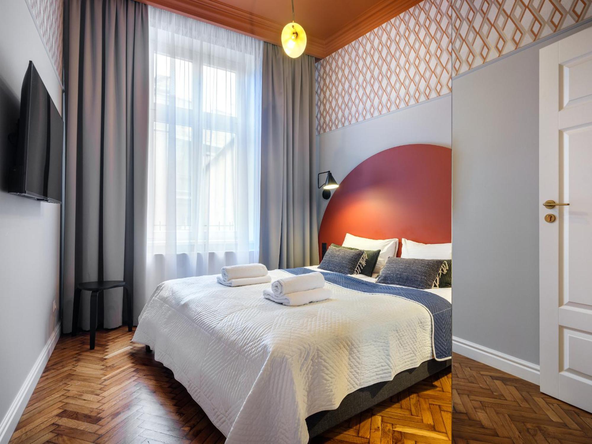 Chill Old Town & Wawel Hill By Vistula River - By Homelike Apartment