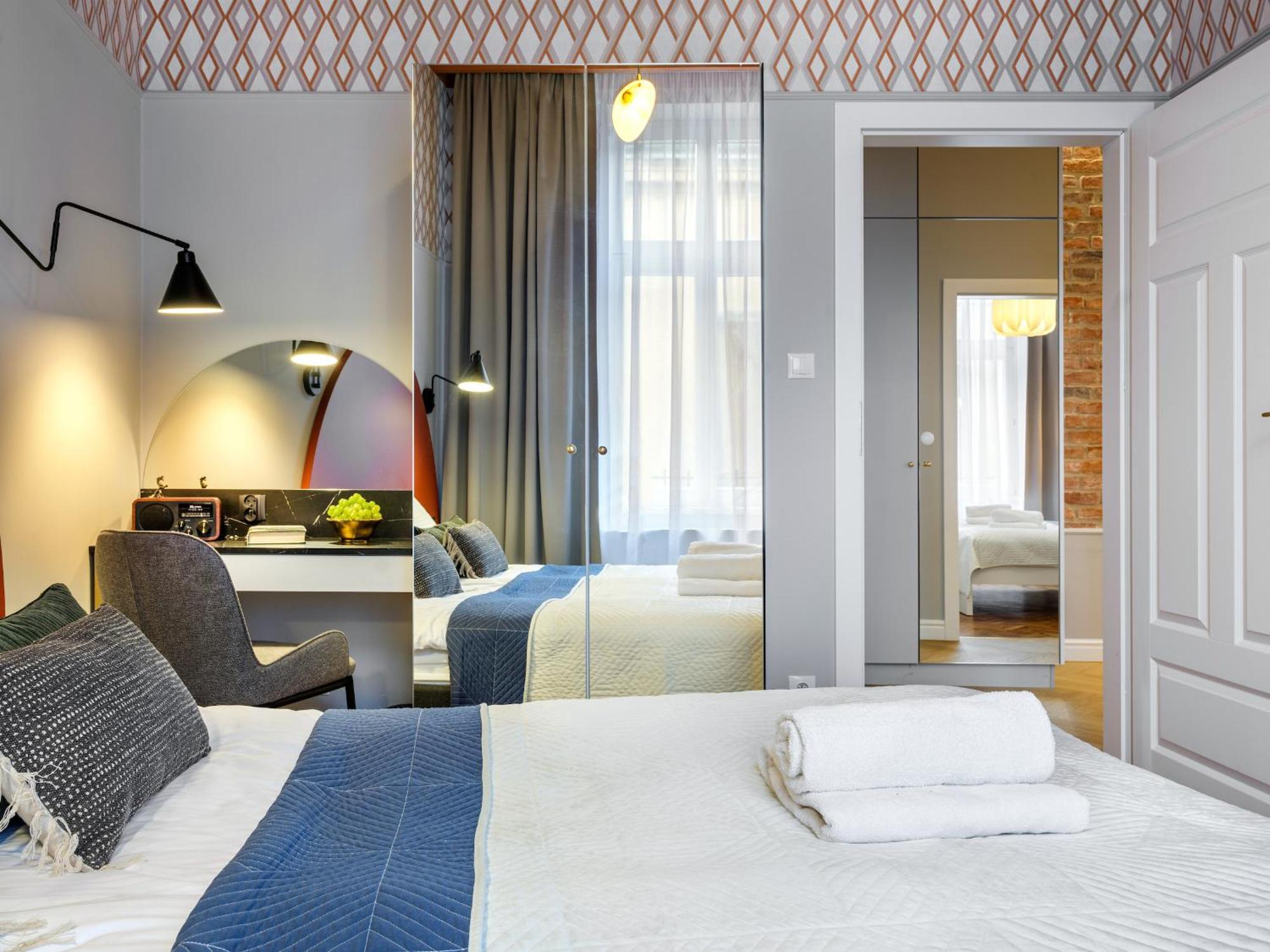 Chill Old Town & Wawel Hill By Vistula River - By Homelike Apartmán *